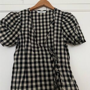 Black and White Gingham Wrap top